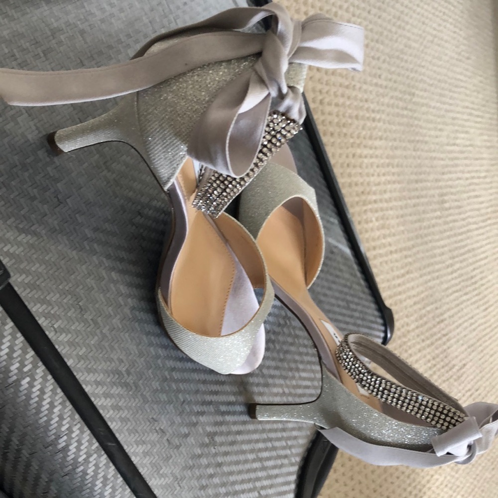 Nina Silver sparkly heels with rhinestone straps 7.5